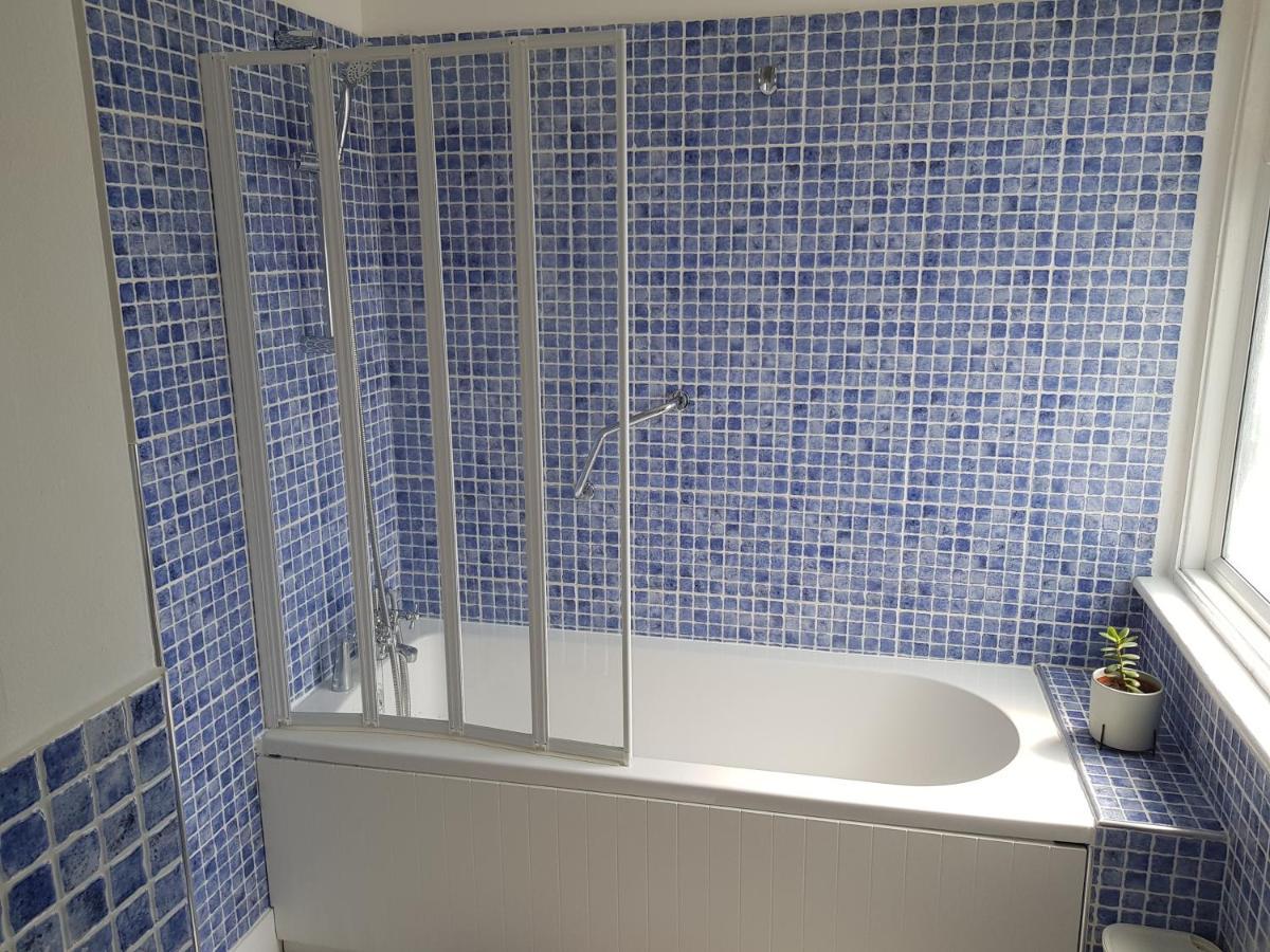 Parkview Apartment Eastbourne Ngoại thất bức ảnh